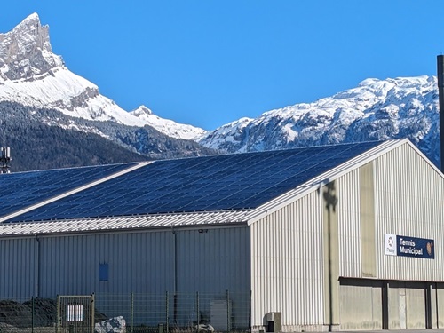 Panneaux photovoltaïques des Tennis